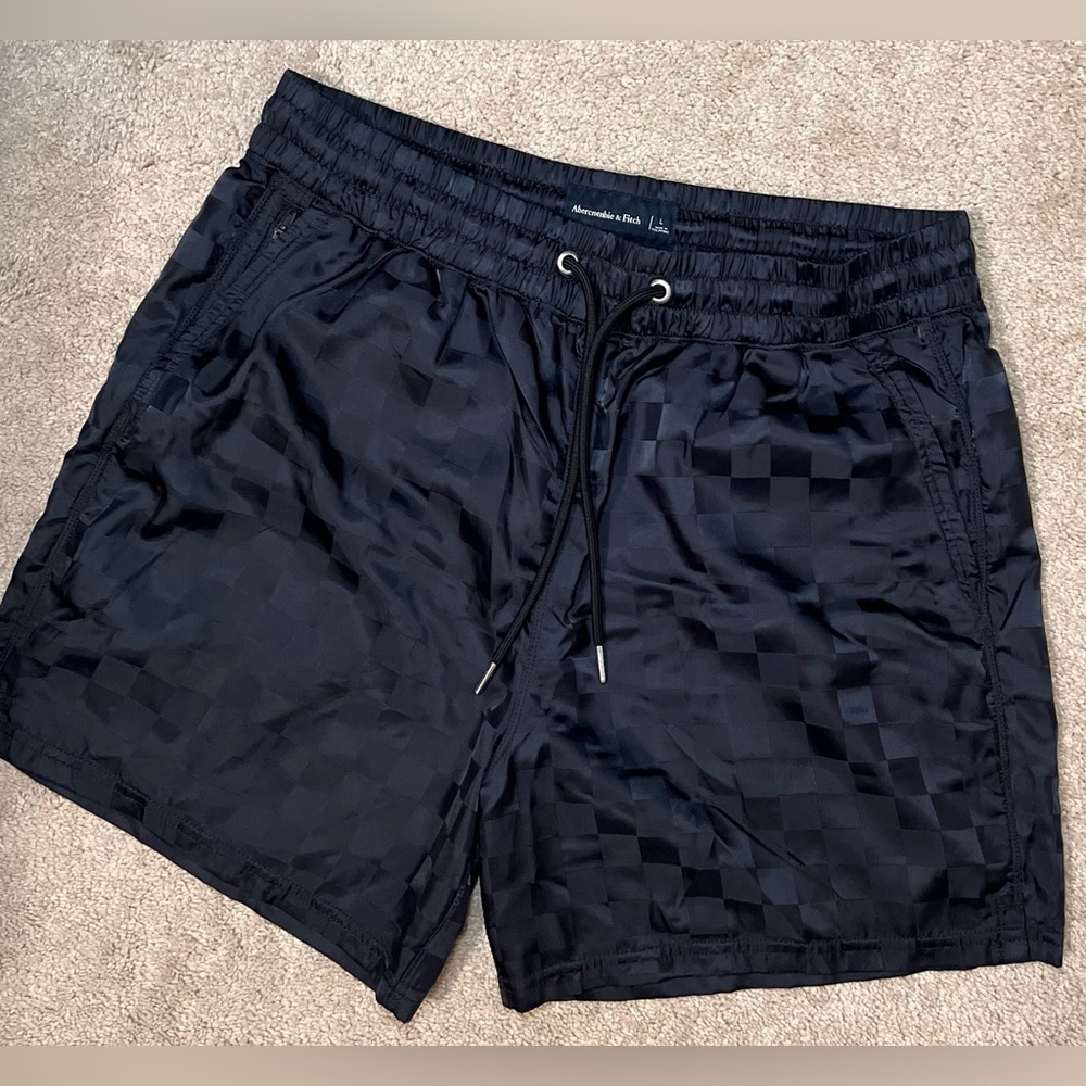 A&F Field Retro Shorts